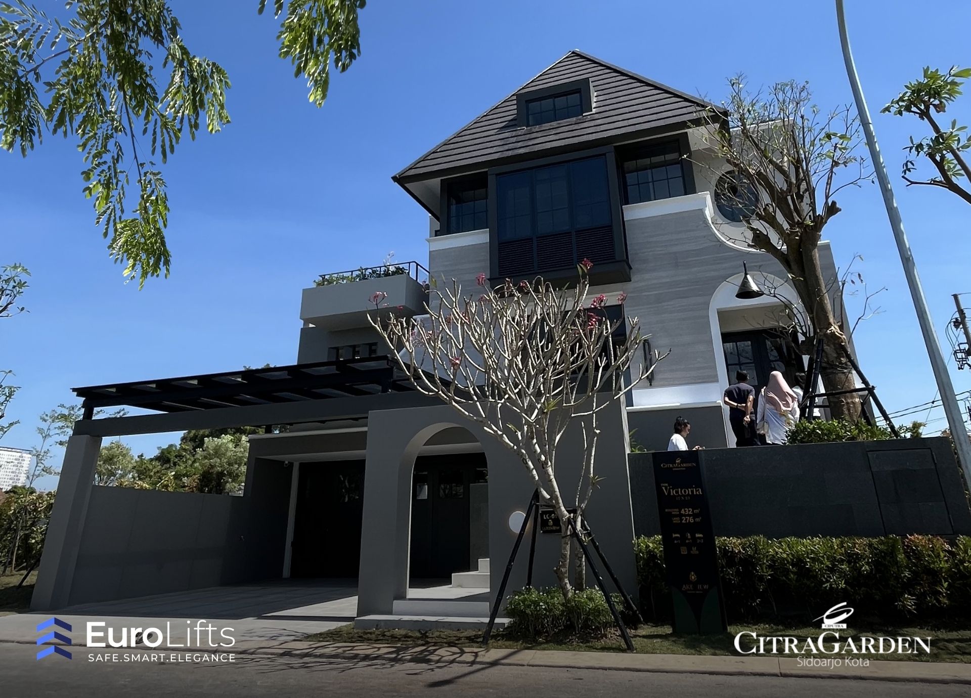 citragarden sidoarjo citraland rumah mewah lift pribadi 4 stop